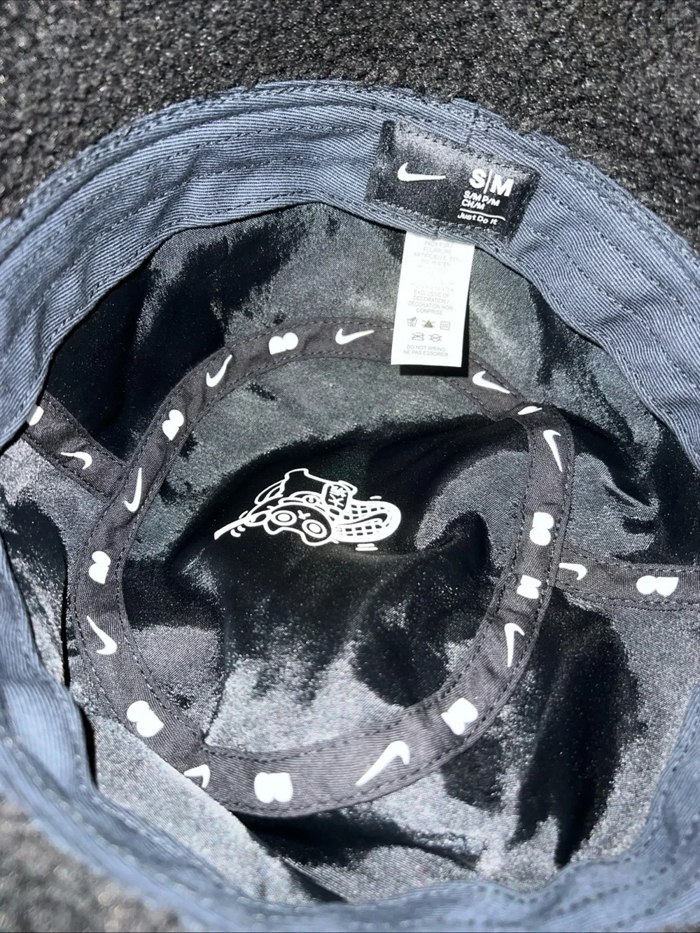 Women’s Size S/M Nike Tennis Naomi Osaka Sherpa Fleece Bucket Hat Black NWOT